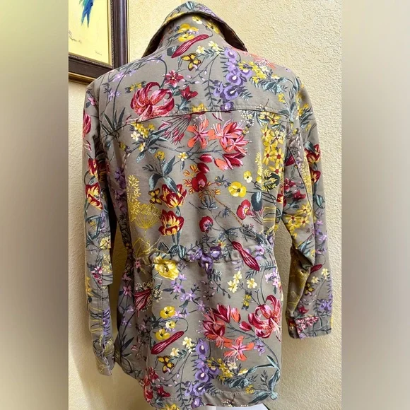 Floral Safari Jacket - Picture 6 of 15